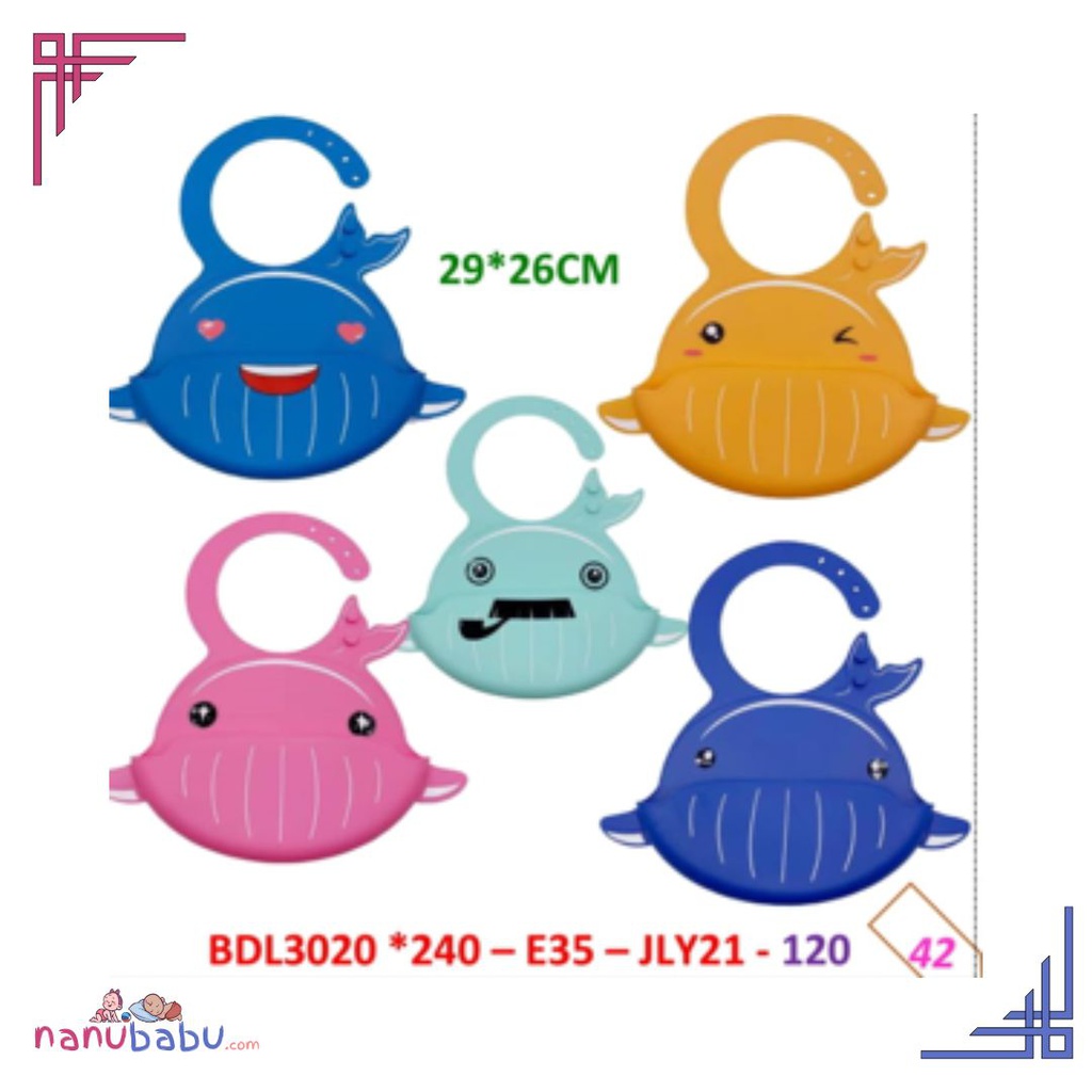 Whale Bib Set